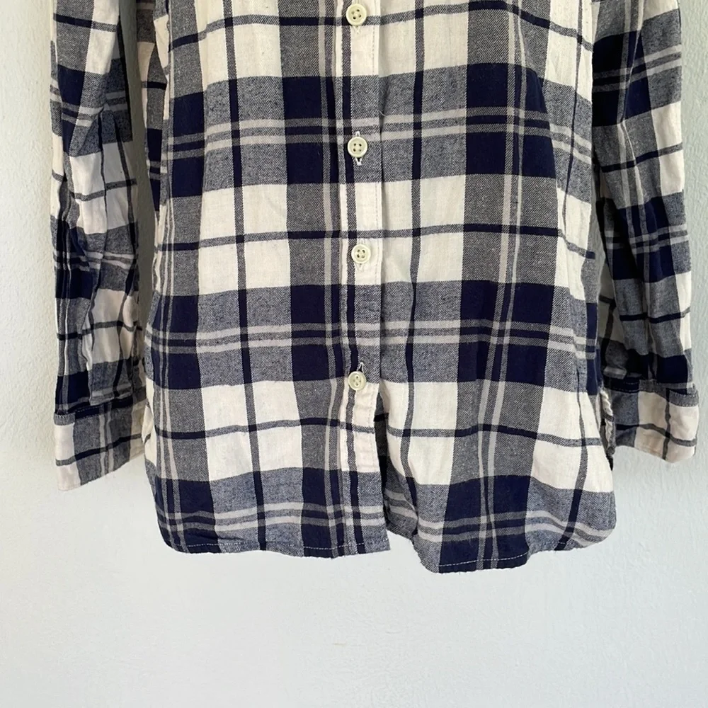 Old Navy blue white classic plaid flannel button down shirt size small - Picture 4 of 8